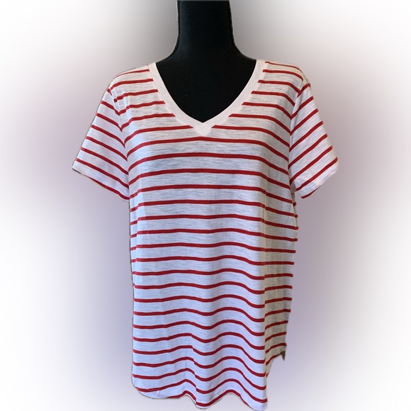 Old Navy, everywhere, size large, soft, white red striped T-shirt, short sleeve - Picture 2 of 10